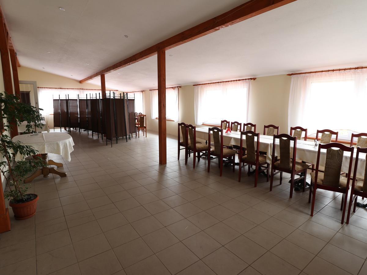Restauracja Domenico W Tylawie Tylawa Exterior foto